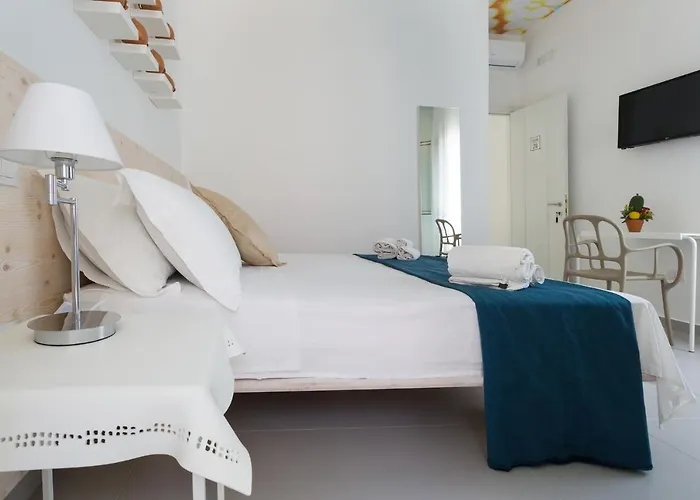 L'uomo E Il Mare فندق مبيت وإفطار 3*