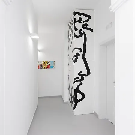 L'uomo E Il Mare Bed and Breakfast 3*